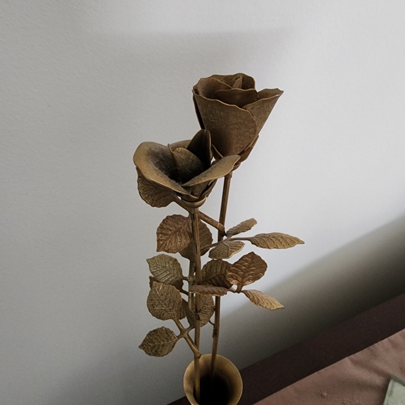 Ted Arnold Elegant Gold Rose Sculpture - Picture 8 of 16